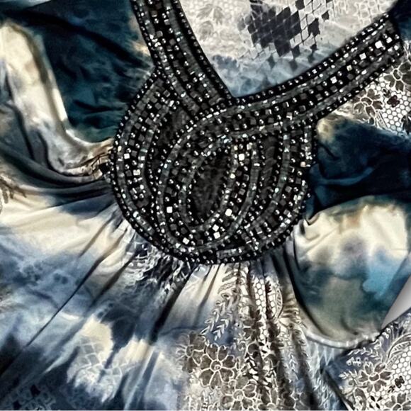 TIE DYE RHINESTONE BLING EMBELLISHED HANDKERCHIEF HEM LONG SLEEVE TOP - M - Picture 3 of 5